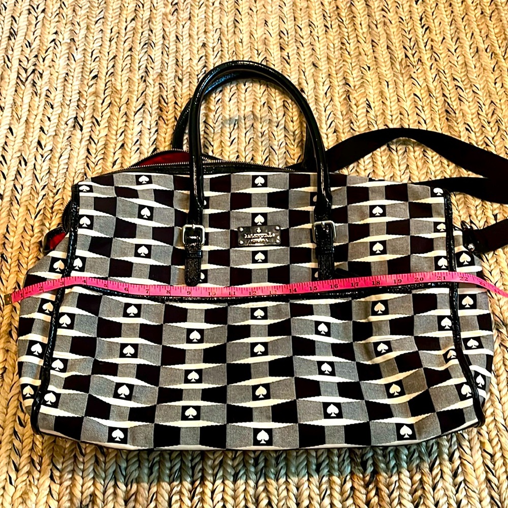 Kate Spade Black and White Checkered Travel Bag with storybook lining - Picture 12 of 14